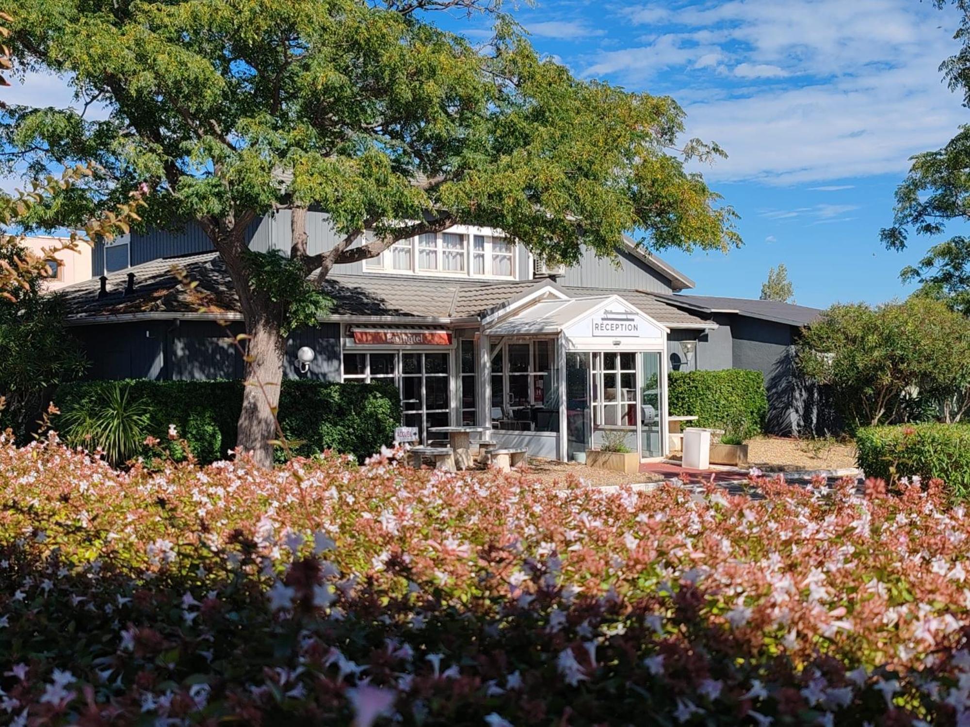 Fasthotel Hotel Narbona